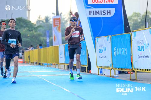 Race photo from Nu Skin Run 10K