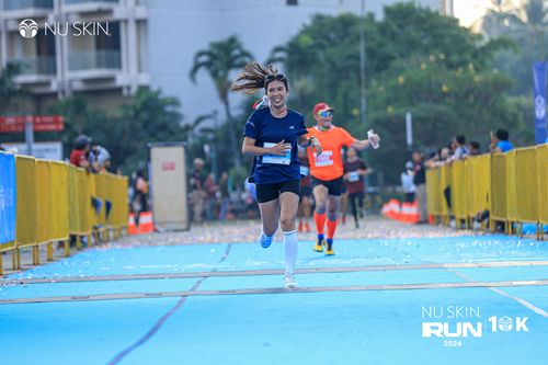 Race photo from Nu Skin Run 10K