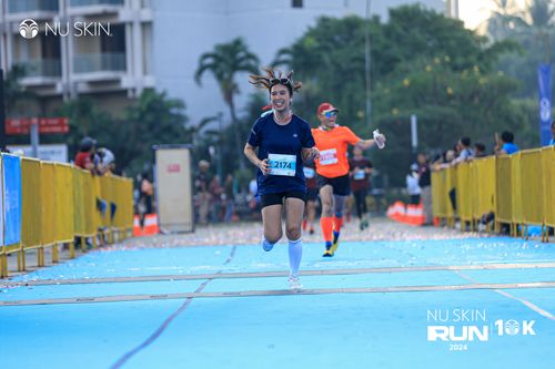 Race photo from Nu Skin Run 10K