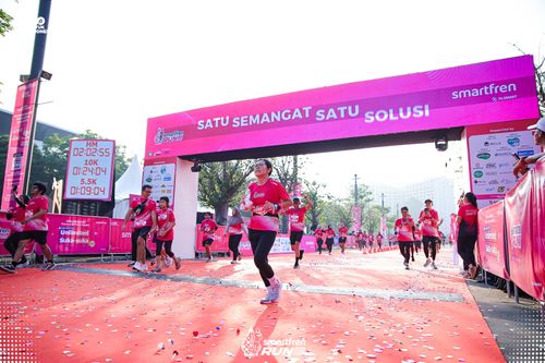 Race photo from Smartfren Run 2025 