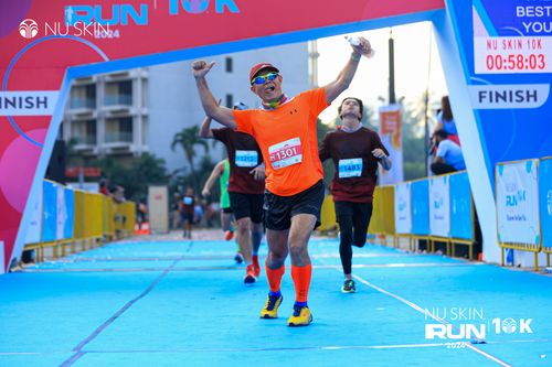Race photo from Nu Skin Run 10K