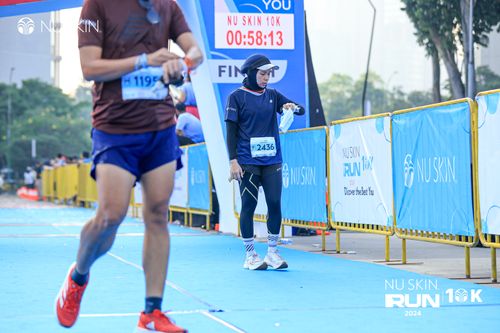 Race photo from Nu Skin Run 10K