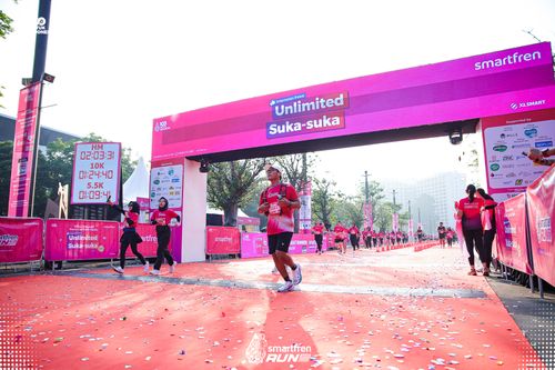 Race photo from Smartfren Run 2025 