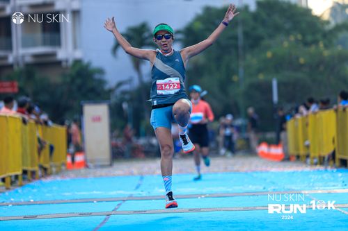 Race photo from Nu Skin Run 10K