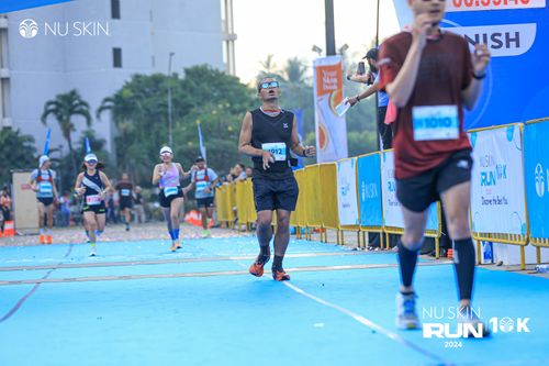 Race photo from Nu Skin Run 10K