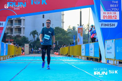 Race photo from Nu Skin Run 10K