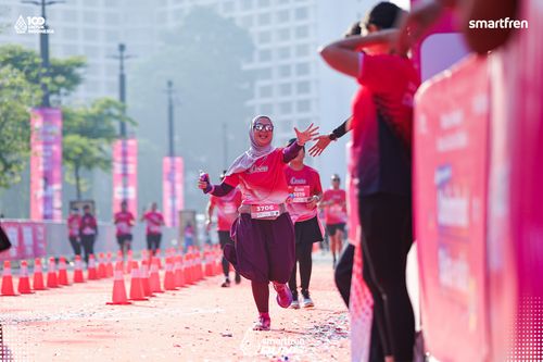 Race photo from Smartfren Run 2025 