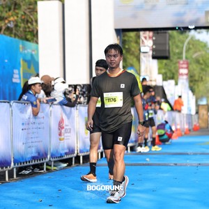 Race photo from BOGORUN 2026