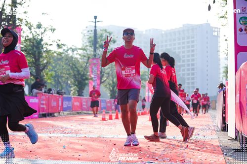 Race photo from Smartfren Run 2025 
