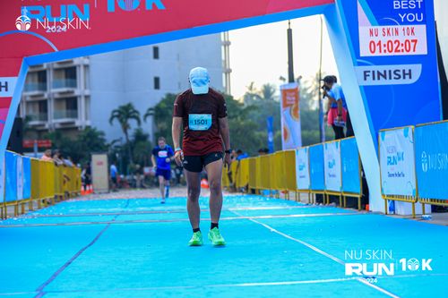 Race photo from Nu Skin Run 10K