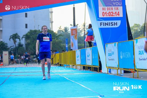 Race photo from Nu Skin Run 10K