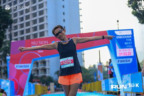 Race photo from Nu Skin Run 10K