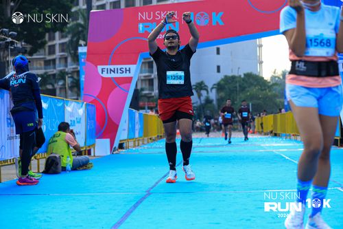 Race photo from Nu Skin Run 10K