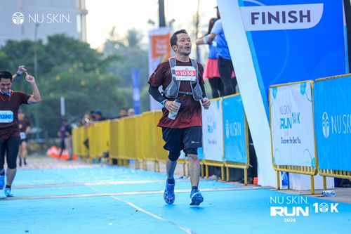 Race photo from Nu Skin Run 10K