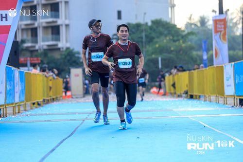 Race photo from Nu Skin Run 10K