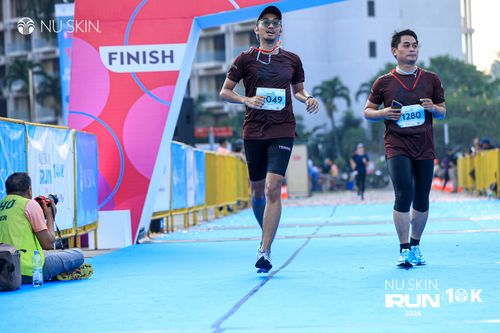Race photo from Nu Skin Run 10K