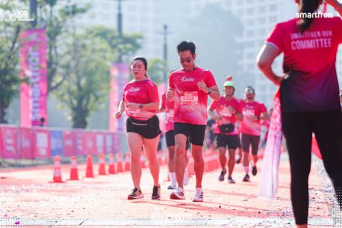 Race photo from Smartfren Run 2025 