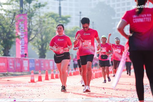 Race photo from Smartfren Run 2025 