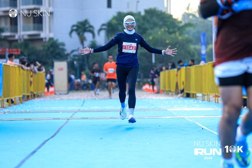 Race photo from Nu Skin Run 10K