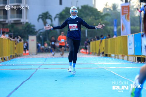 Race photo from Nu Skin Run 10K