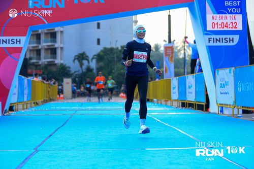 Race photo from Nu Skin Run 10K