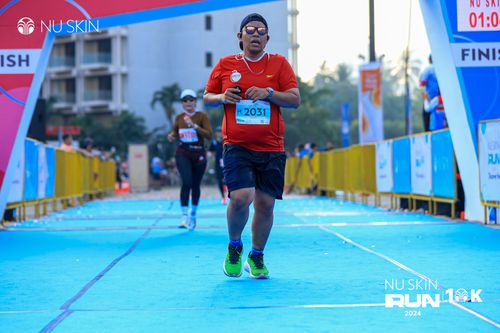 Race photo from Nu Skin Run 10K