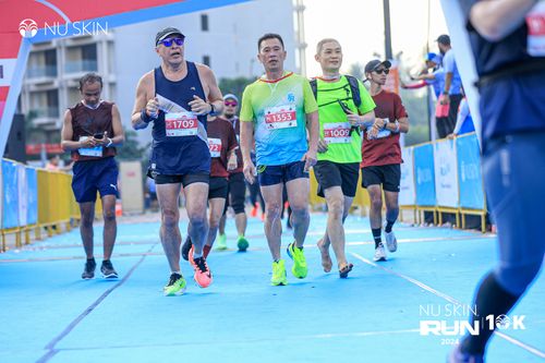 Race photo from Nu Skin Run 10K