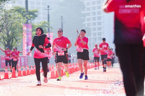 Race photo from Smartfren Run 2025 