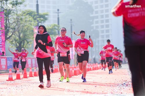 Race photo from Smartfren Run 2025 