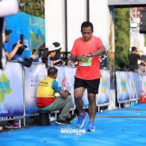 Race photo from BOGORUN 2026