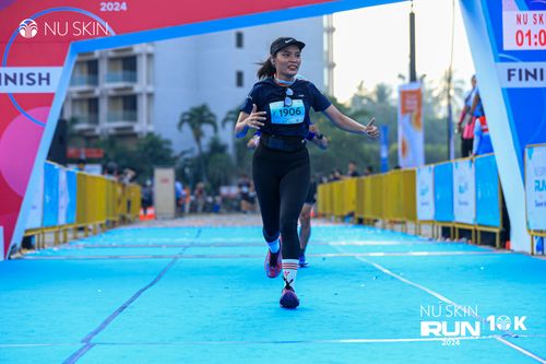 Race photo from Nu Skin Run 10K