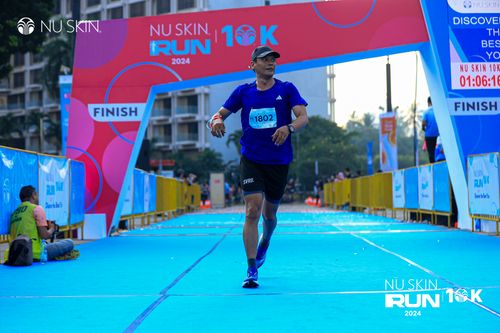 Race photo from Nu Skin Run 10K