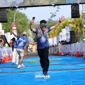 Race photo from BOGORUN 2026