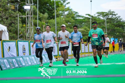 Race photo from Arutmin Borneo Run 2024