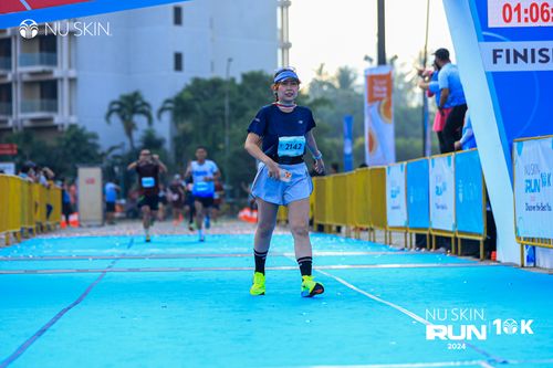 Race photo from Nu Skin Run 10K
