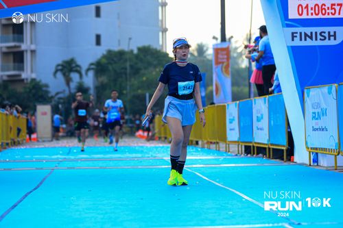 Race photo from Nu Skin Run 10K