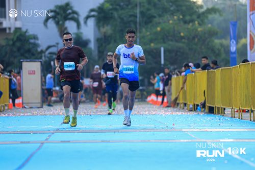 Race photo from Nu Skin Run 10K