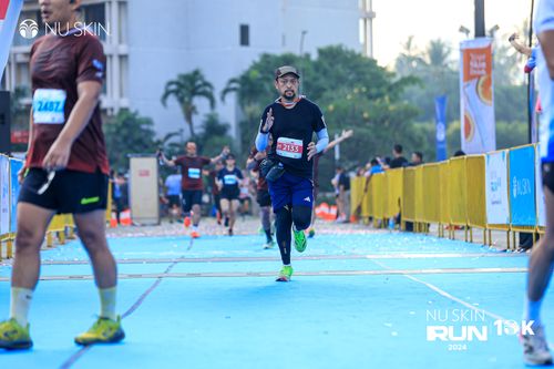 Race photo from Nu Skin Run 10K