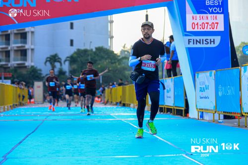 Race photo from Nu Skin Run 10K