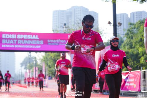Race photo from Smartfren Run 2025 