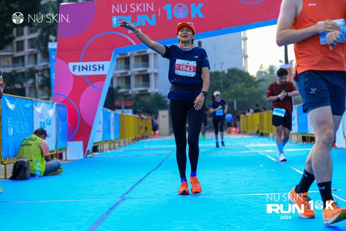 Race photo from Nu Skin Run 10K