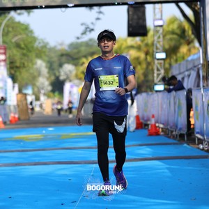 Race photo from BOGORUN 2026