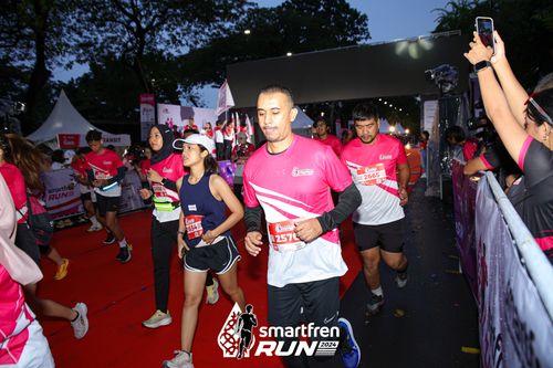 Race photo from Smartfren Run 2024