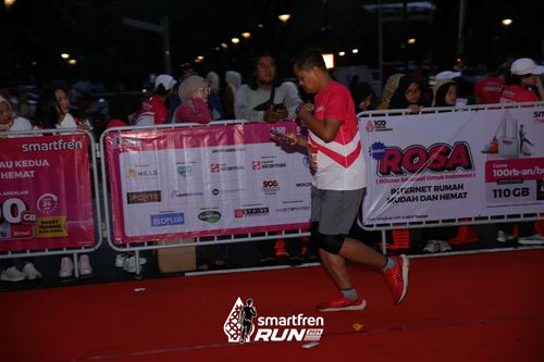 Race photo from Smartfren Run 2024