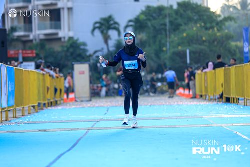 Race photo from Nu Skin Run 10K