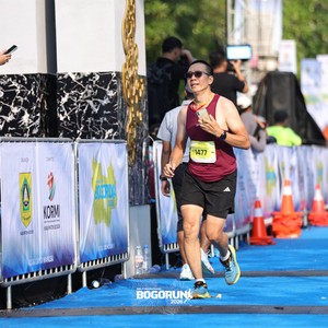 Race photo from BOGORUN 2026
