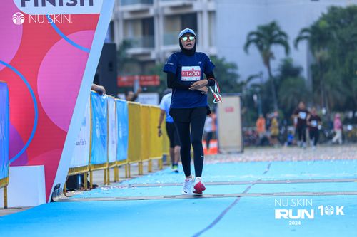 Race photo from Nu Skin Run 10K