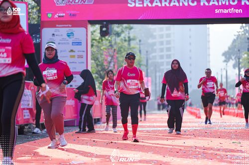 Race photo from Smartfren Run 2025 