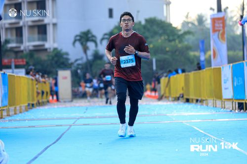 Race photo from Nu Skin Run 10K