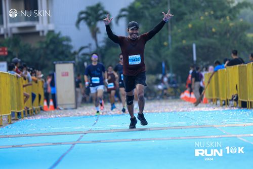 Race photo from Nu Skin Run 10K